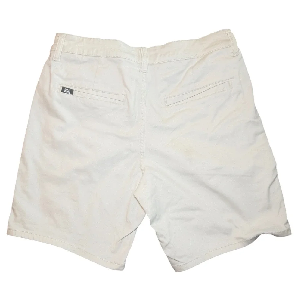 RSQ Mens Short Chino Well Above Knee Off White Twill Shorts Size 30 - Picture 2 of 3